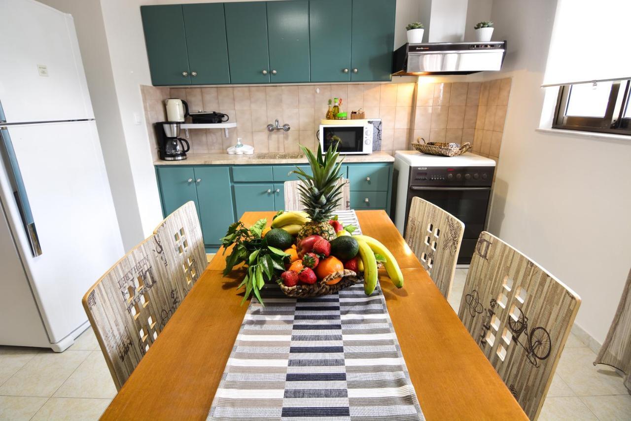 Olea Apartments Xylókastro Eksteriør bilde