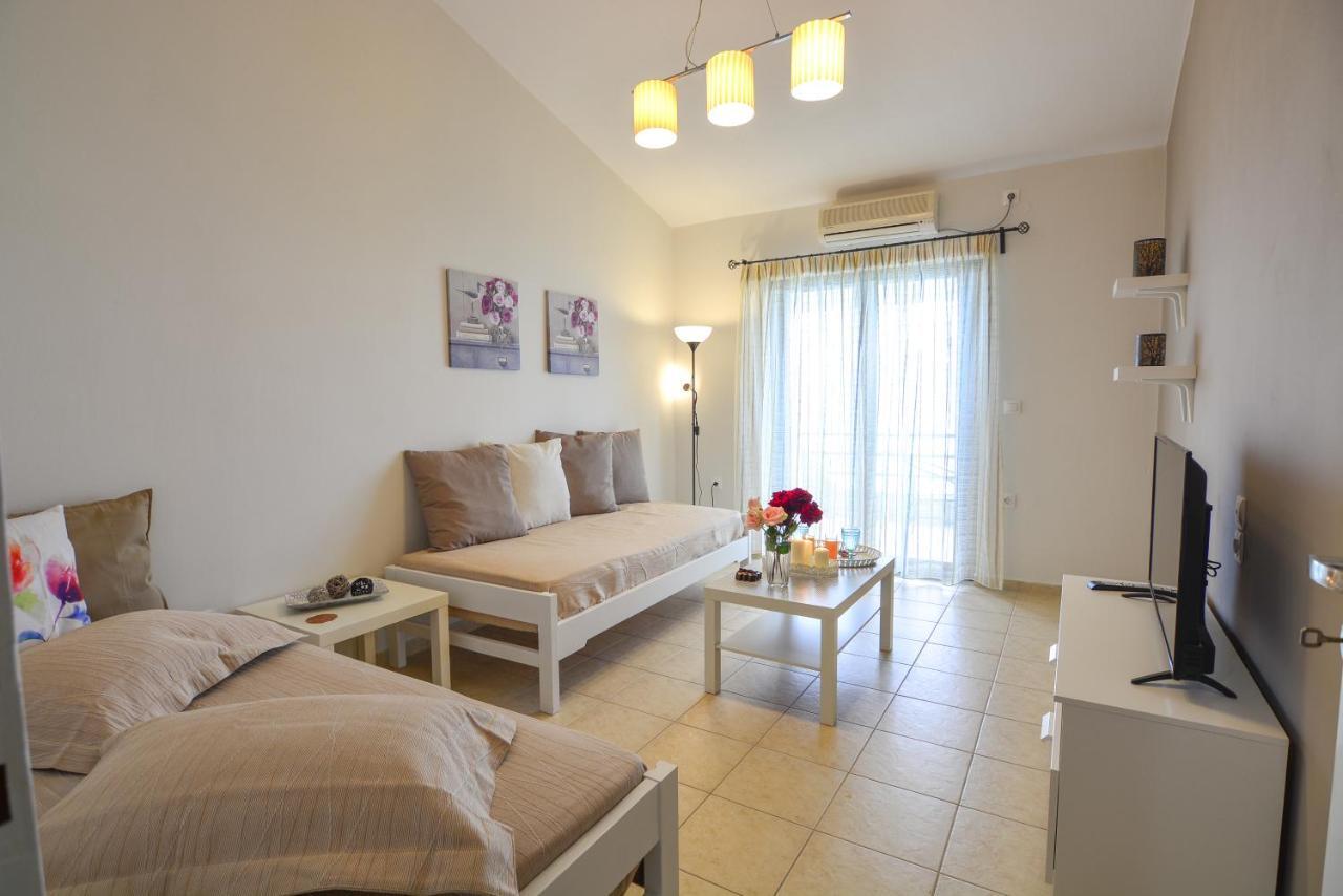 Olea Apartments Xylókastro Eksteriør bilde