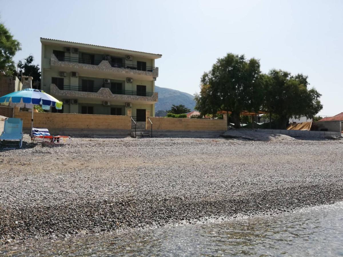 Olea Apartments Xylókastro Eksteriør bilde
