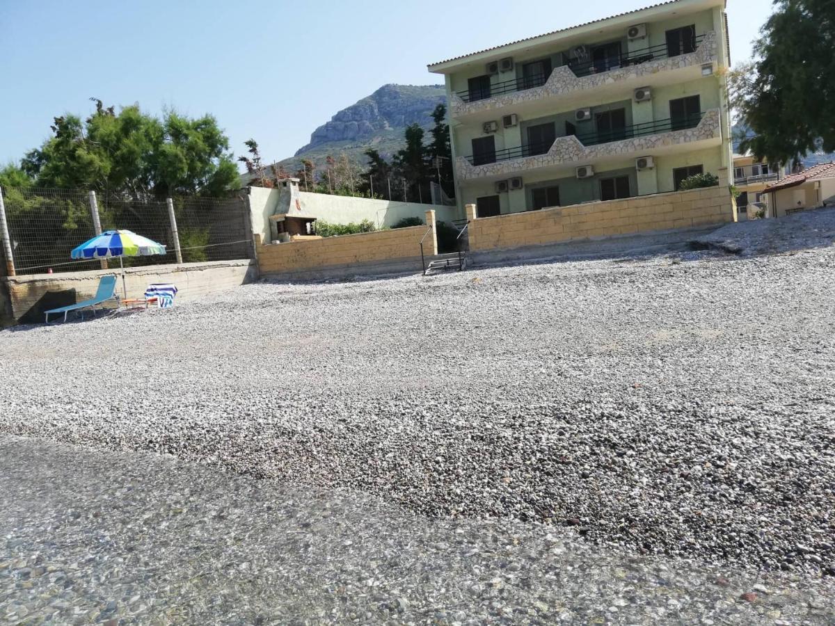 Olea Apartments Xylókastro Eksteriør bilde